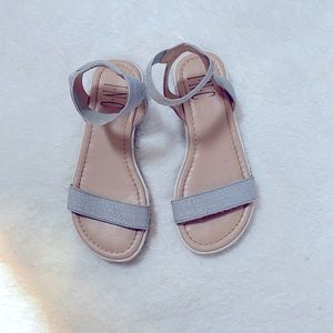 Girls sandals